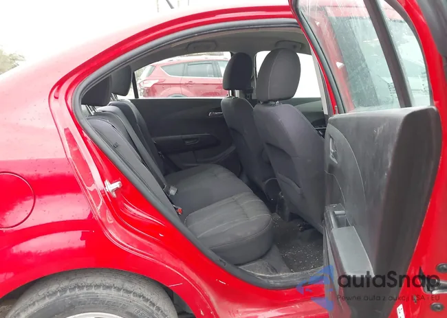 1G1JC5SH3E4111551: 44016174