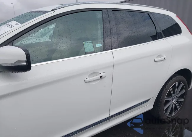 YV440MDM0G2887908: 44015284