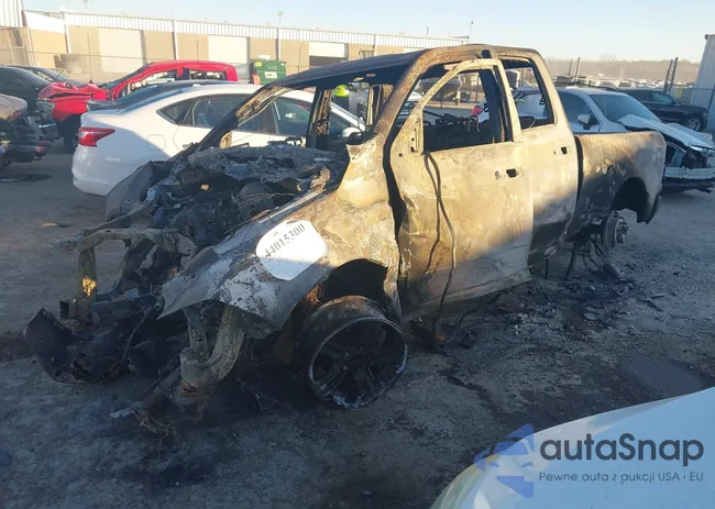 1C6RR7GT7KS636631: 44015300