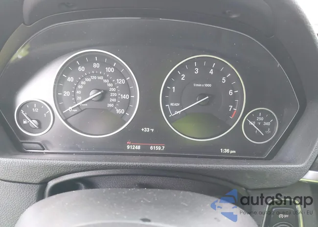 WBA8Z9C5XJB220043: 44015489