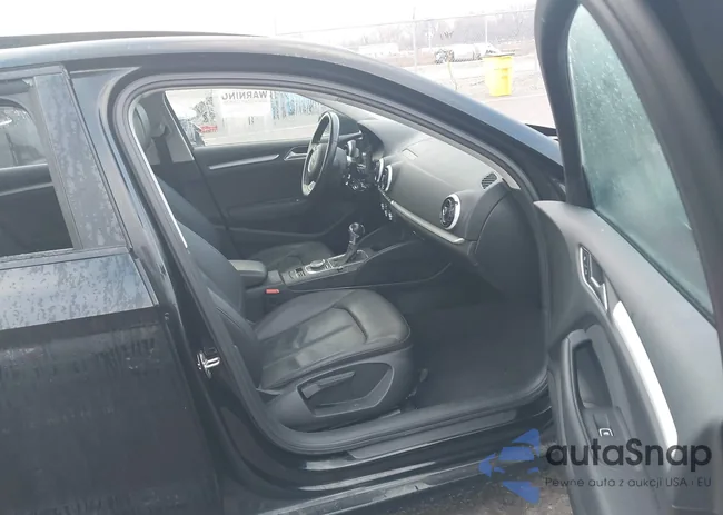 WAUA7GFF7G1040727: 44015496