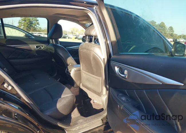 JN1BV7APXFM347581: 44015517