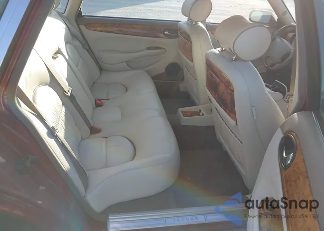 SAJDA24C4YLF13846: 44015581