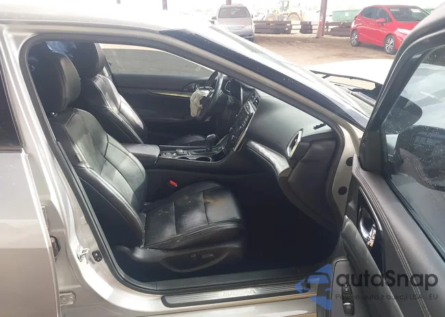 1N4AA6CV8LC364610: 44016656