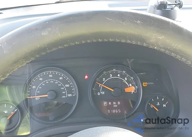 1C4NJRFB6GD658621: 44016741