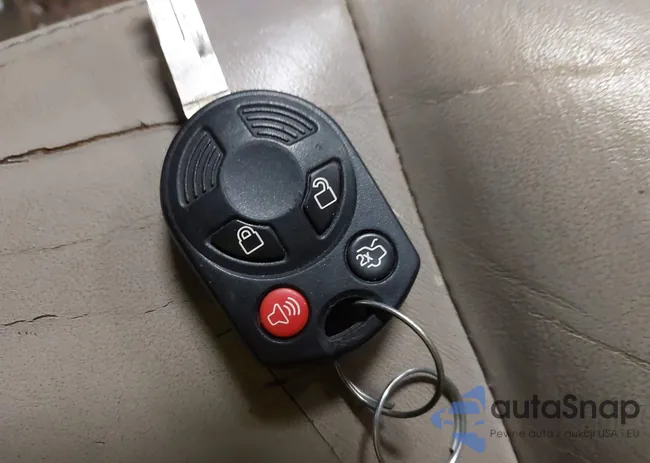 4M2CU39H98KJ20739: 44016744