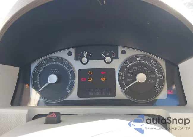 4M2CU81GX9KJ06334: 44016748