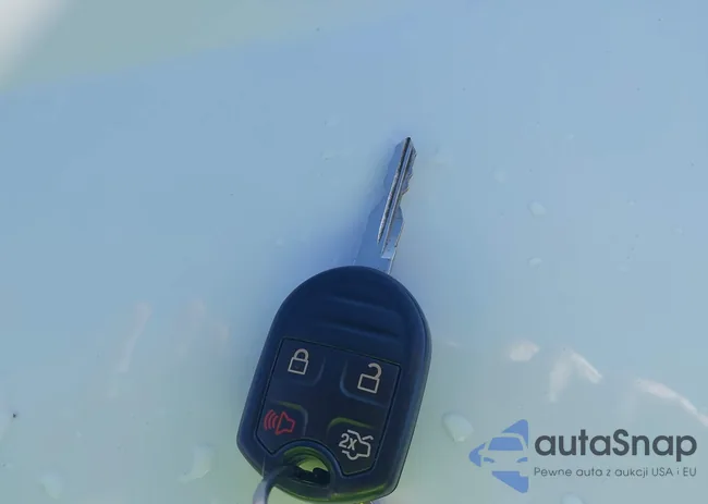 1FMJU1H58CEF08945: 44016838