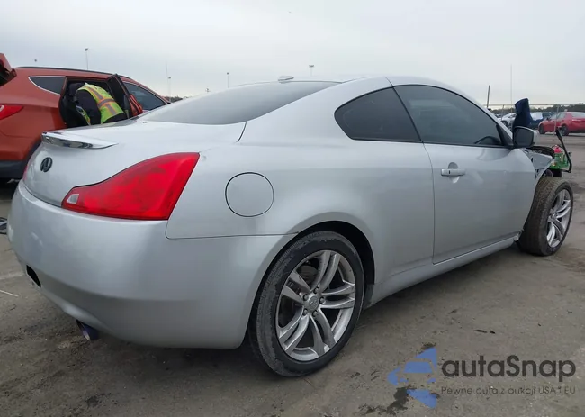 JNKCV64F49M650695: 44016860