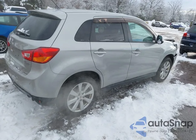 4A4AP3AU3FE052777: 44017029