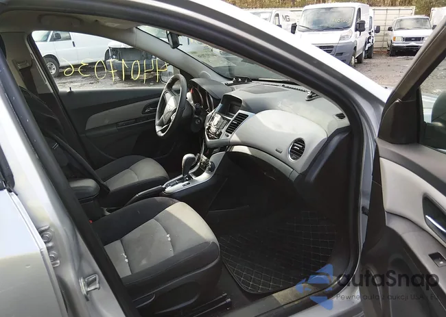 1G1PC5SG9G7207607: 44017036