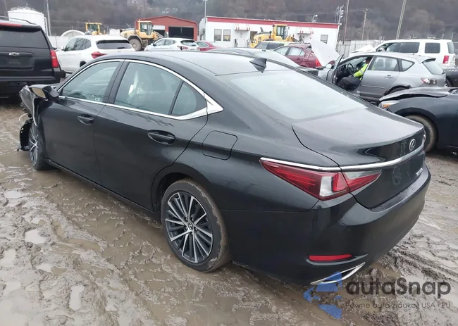 58ADZ1B18RU170765: 44017037