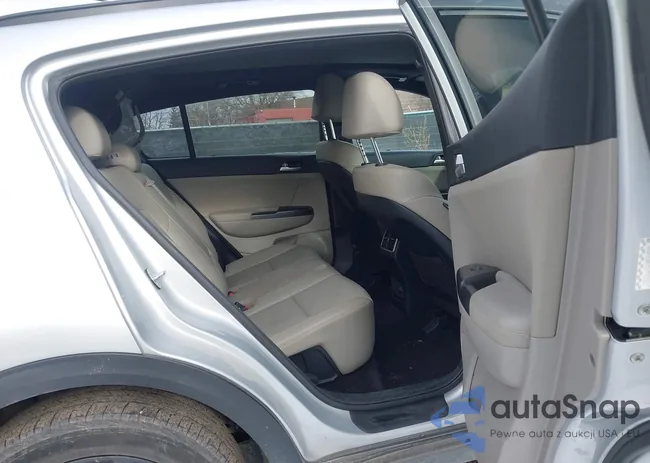 KNDP63AC1L7711421: 44017048