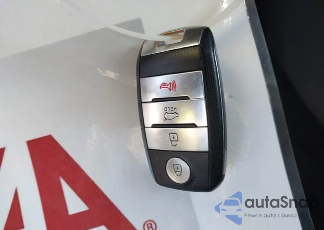 KNDPR3A69H7146036: 44017100