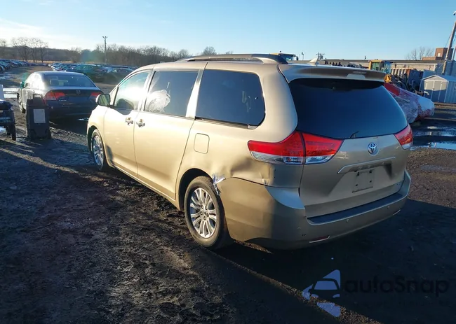 5TDYK3DC6BS004833: 44017123