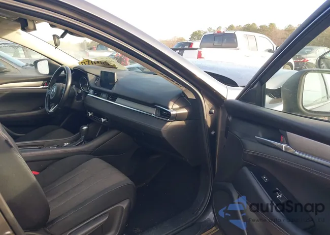 JM1GL1UM4J1332978: 44017154