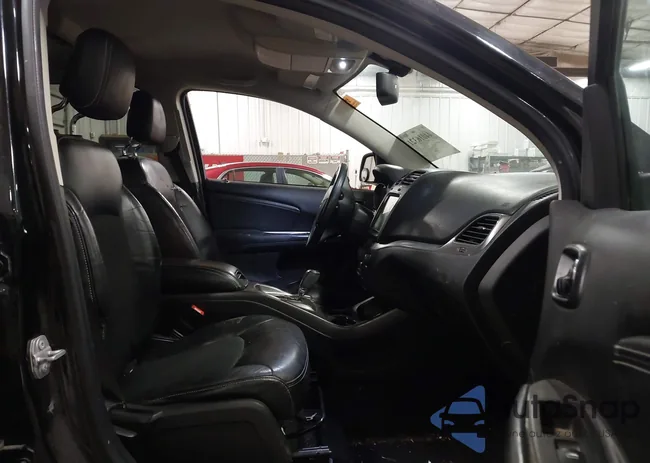 3C4PDCGGXHT522978: 44016321