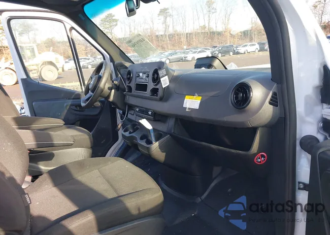 W1Y4KDHY8ST214552: 44016356