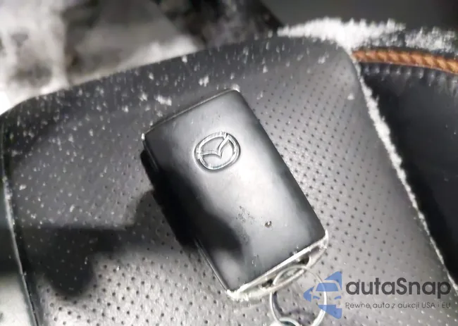 7MMVABDY4PN105829: 44016427