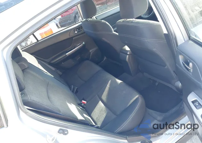 JF2GPADC1F8321111: 44016486