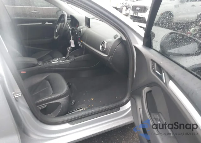 WAUACGFF2F1082572: 44016501