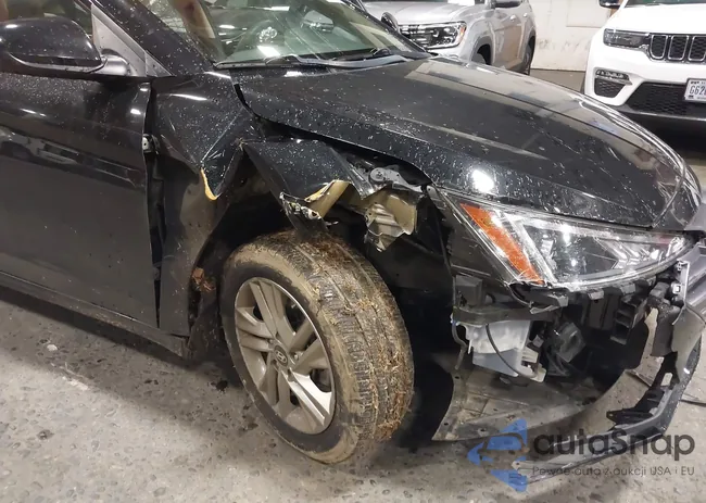 5NPD84LF8KH448462: 44016542