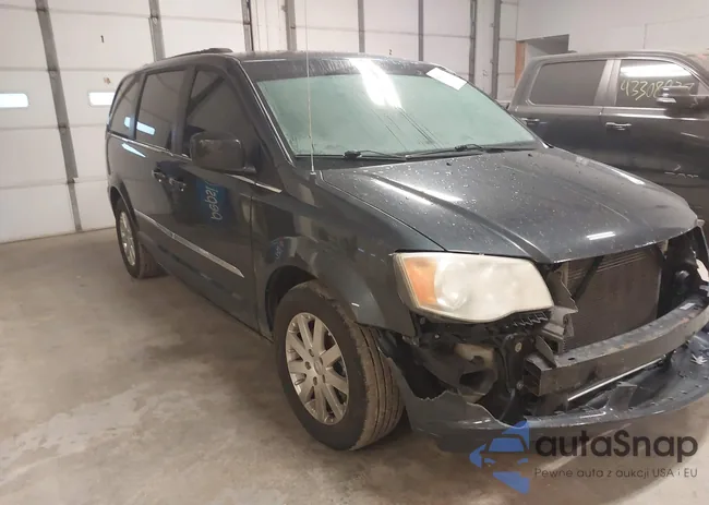 2C4RC1BG2DR803421: 44016562