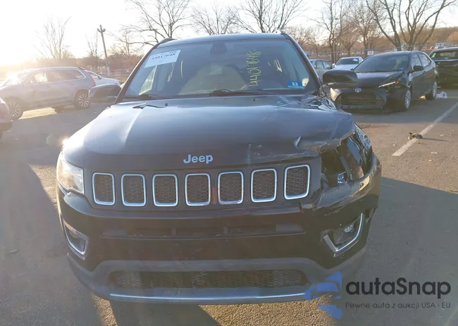 3C4NJDCB2JT423691: 44017648