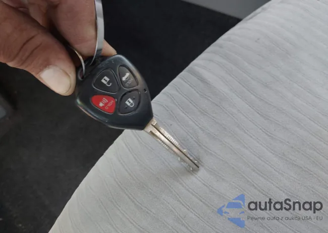 JTDBU4EE9A9114715: 44017672