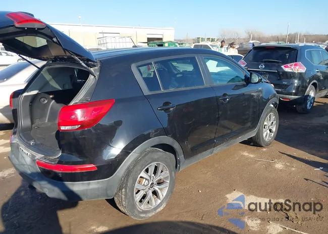 KNDPBCAC8F7758252: 44017679