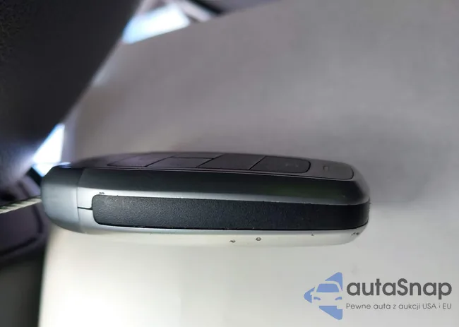 KNALN4D71E5140885: 44017692