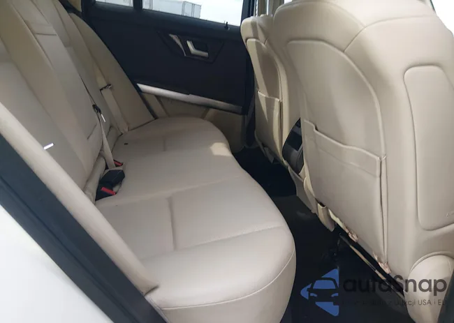 WDCGG5HB5DF968282: 44017744