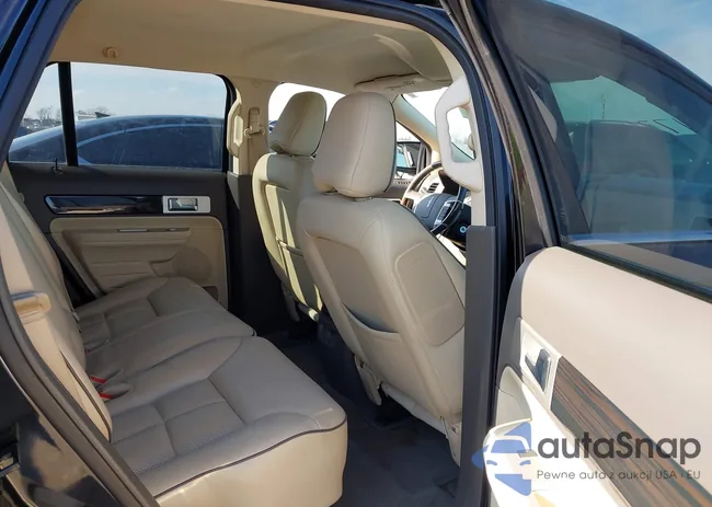 2LMDJ6JC9ABJ05811: 44017747