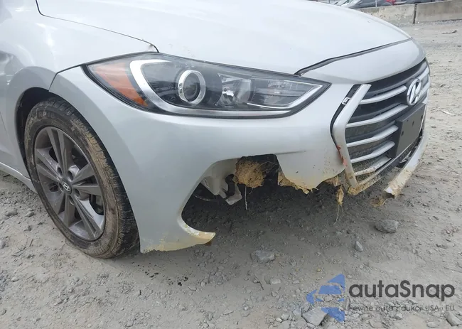 5NPD84LF5HH075647: 44017777