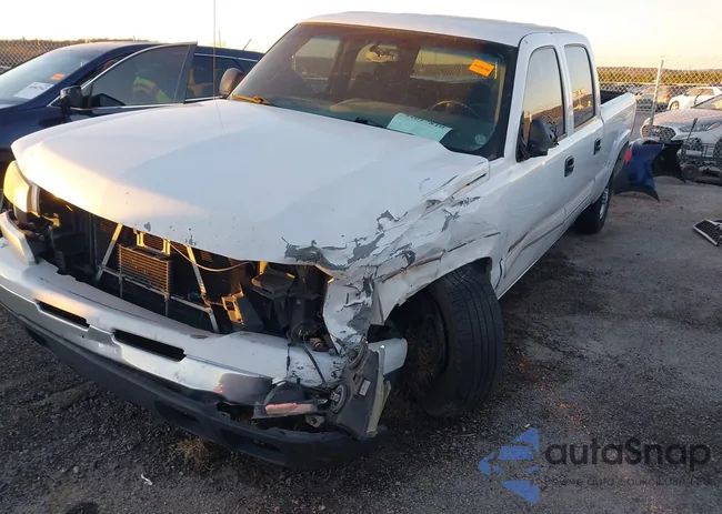 1GCGC13U27F199943: 44017810