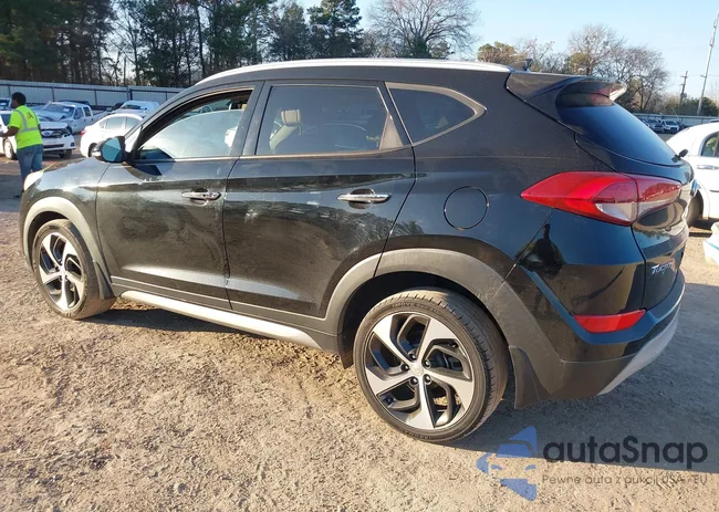 KM8J33A23HU293566: 44017811