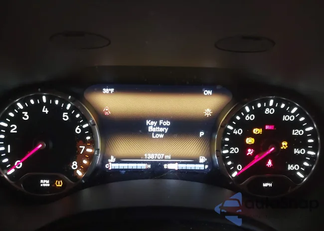 ZACCJADT2FPB38484: 44017821