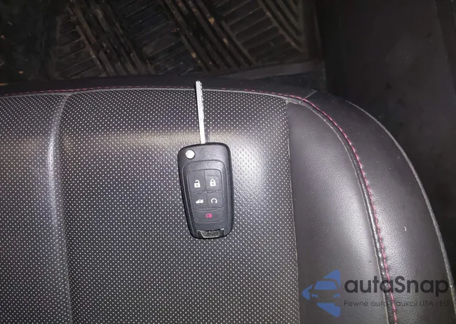 2GKFLXE30F6156136: 44017883