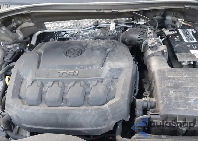 3VV8B7AX8NM049373: 44017907