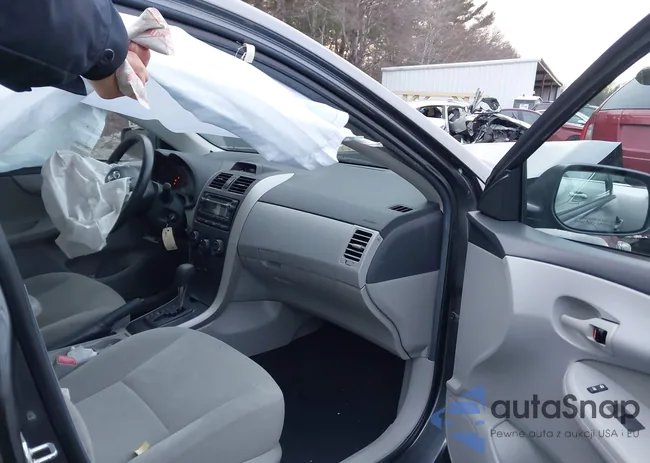 2T1BU4EE0DC096944: 44017913