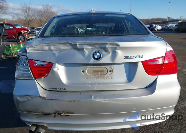 WBAPK5G53BNN80922: 44017942