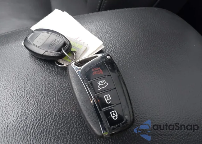 KM8SRDHF6HU203053: 44017984