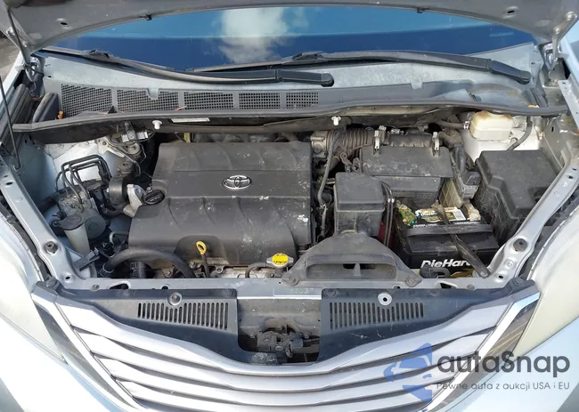 5TDYK3DC3FS685913: 44018028