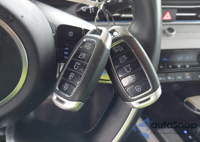 KMHLP4AGXMU098136: 44018055