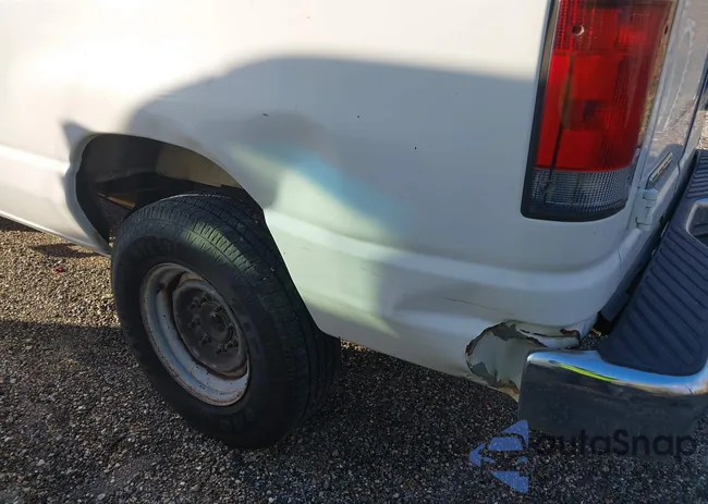 1FTNE24W16HB08106: 44018074