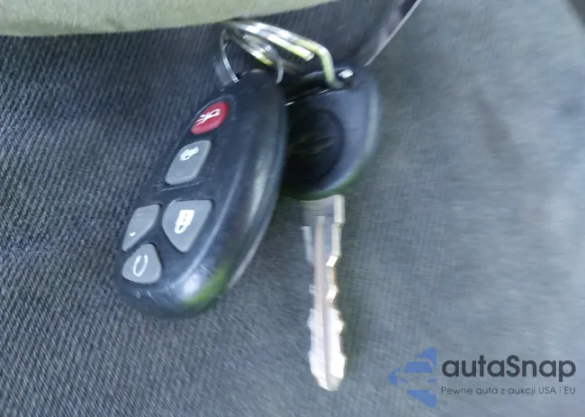 2G1WB5EK9A1252422: 44018118