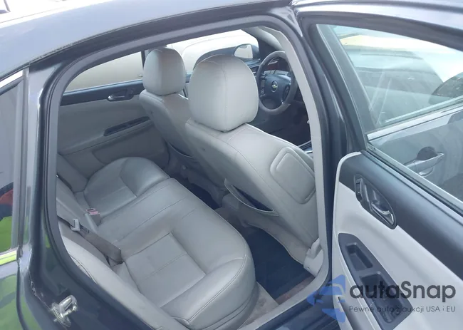 2G1WB5EK9A1252422: 44018118