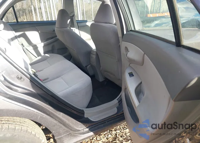 JTDBU4EE8A9114060: 44018127