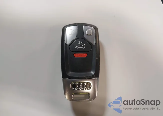 WA1LHAF78KD045175: 44018171