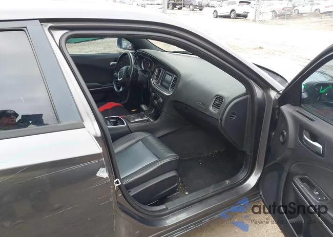 2C3CDXBG3FH827441: 44018186